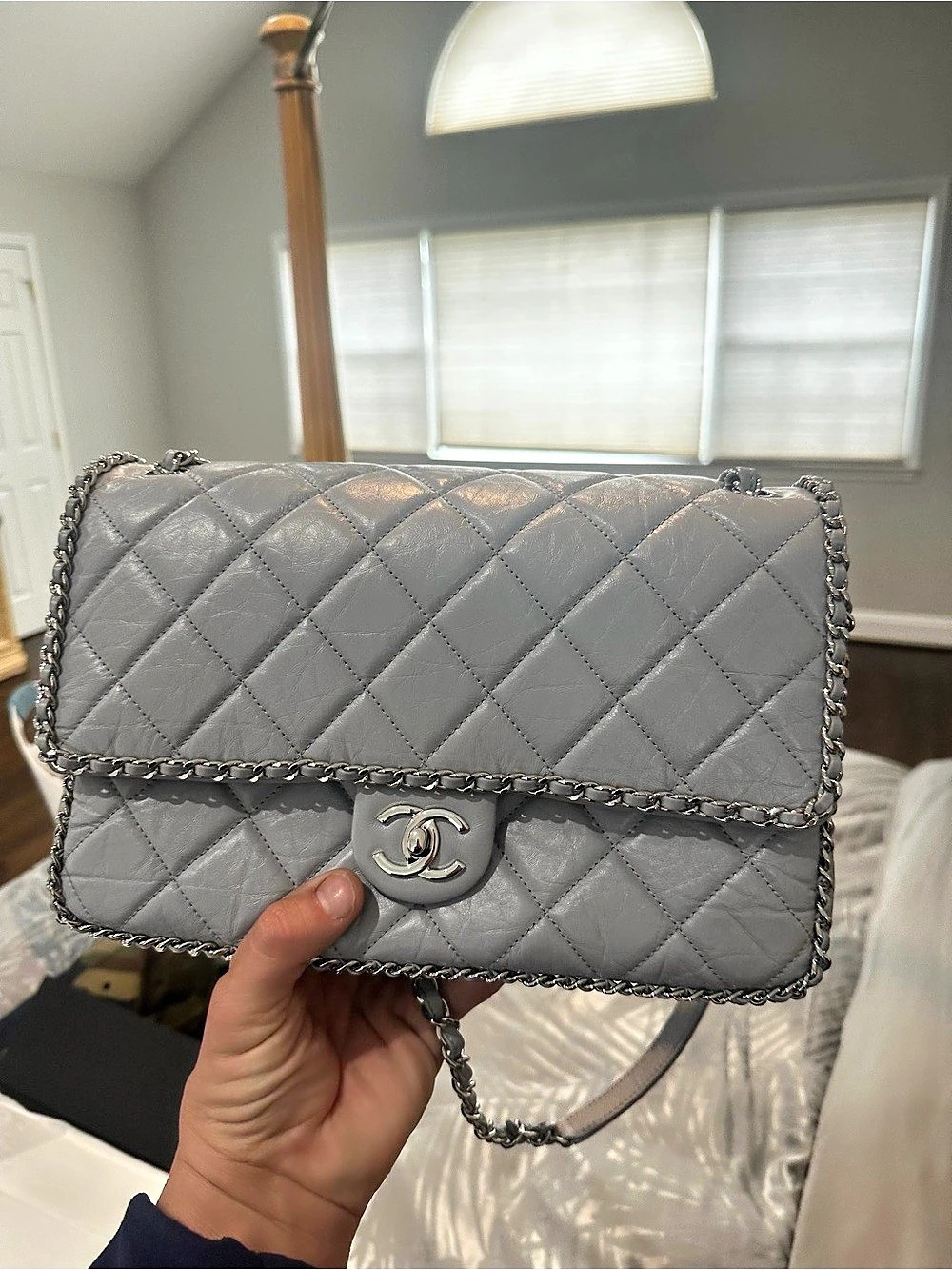Chanel Caviar Leather Quilted Shoulder Bag in Gray